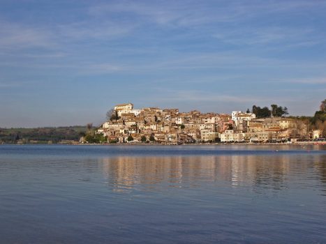 Federica Mangiapelo: il lago custodisce il mistero